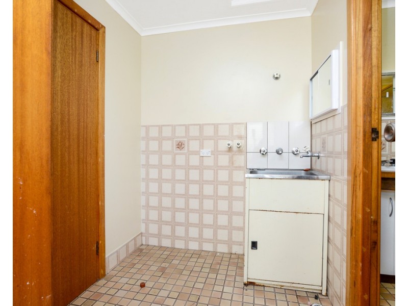 11 MANLY GROVE, Hayborough SA 5211