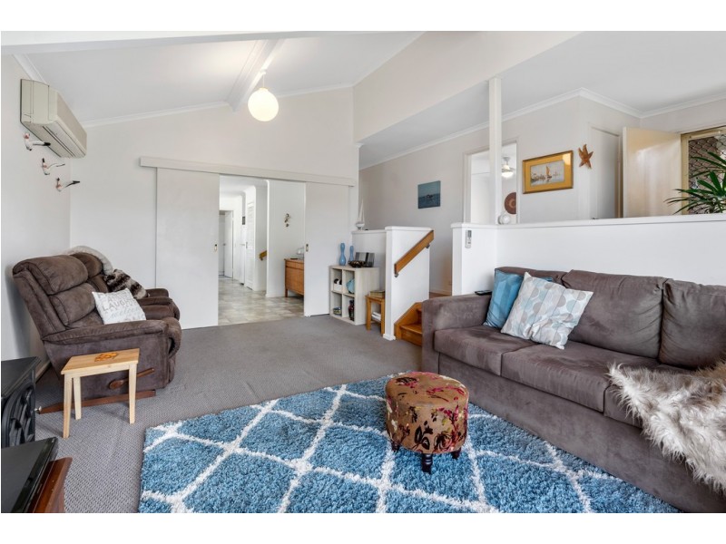 5 NORFOLK AVENUE, Victor Harbor SA 5211