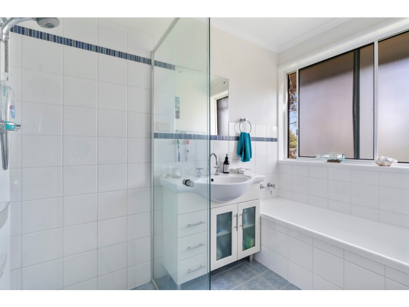 5 NORFOLK AVENUE, Victor Harbor SA 5211