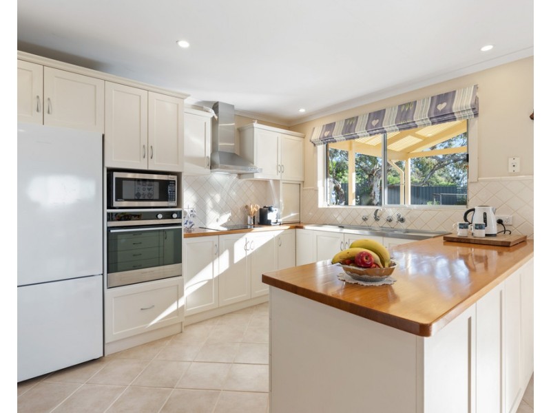 22 WAGGON ROAD, Victor Harbor SA 5211