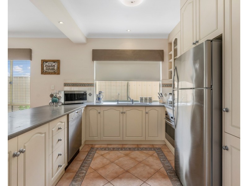 10 ESPLANADE, Victor Harbor SA 5211