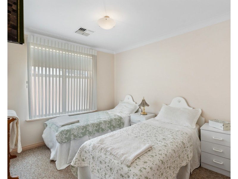 10 ESPLANADE, Victor Harbor SA 5211