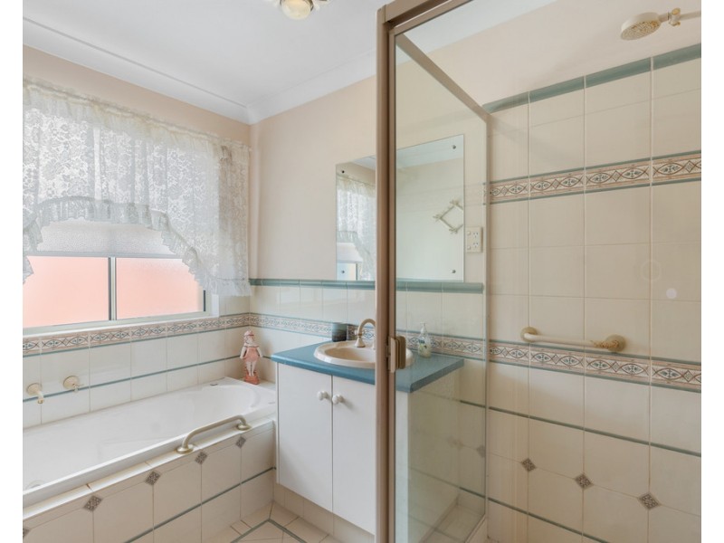 10 ESPLANADE, Victor Harbor SA 5211