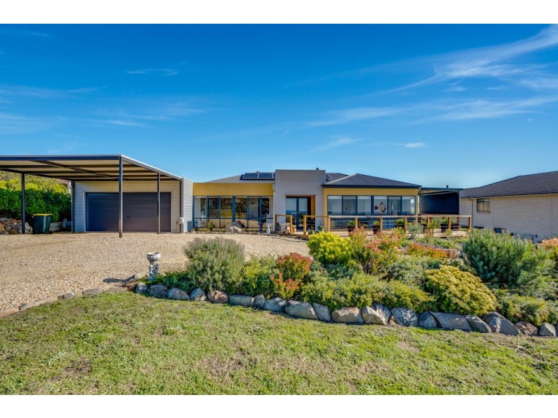24 TJILBRUKE DRIVE, Waitpinga SA 5211