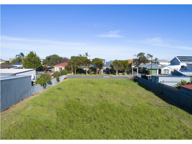 104 Victoria St, Victor Harbor SA 5211