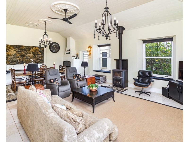 20 COMMERCIAL ROAD, Strathalbyn SA 5255