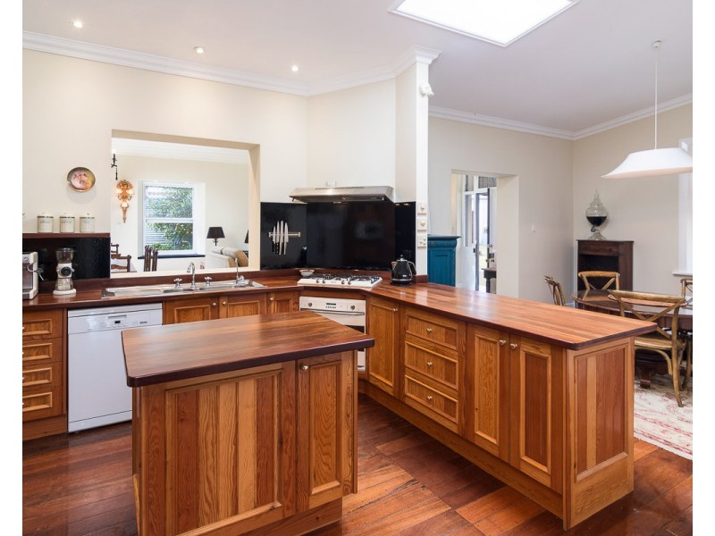 20 COMMERCIAL ROAD, Strathalbyn SA 5255