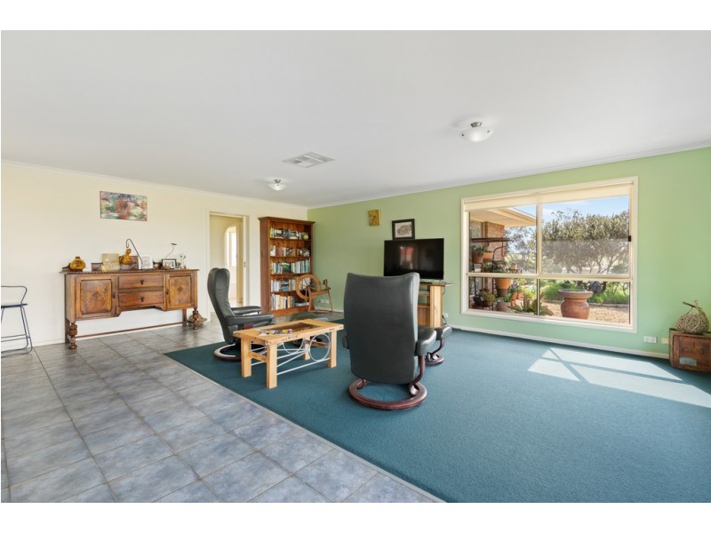 69 Kuchel Road, Murray Bridge SA 5253