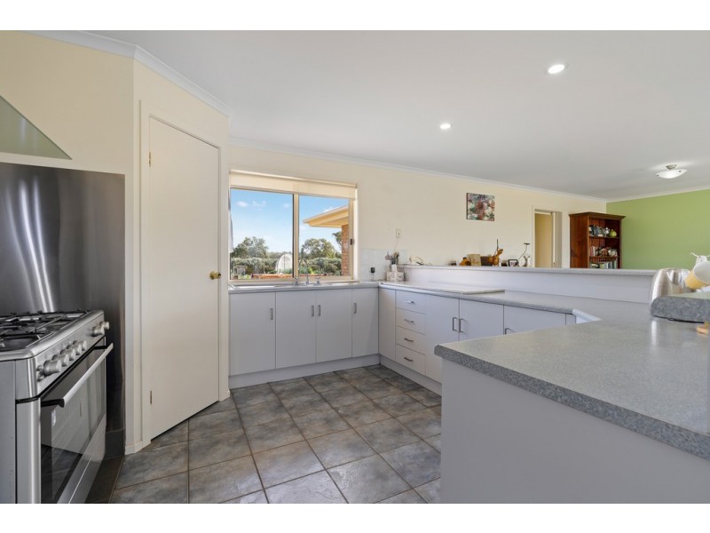 69 Kuchel Road, Murray Bridge SA 5253