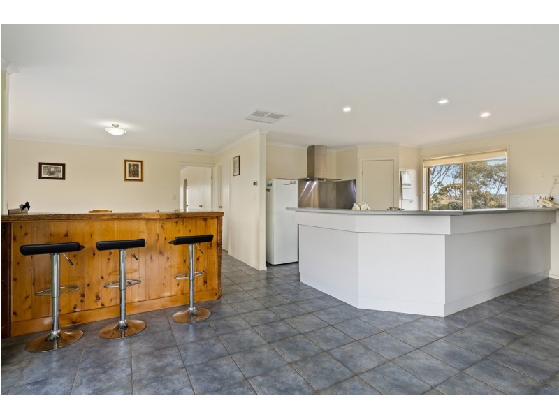 69 Kuchel Road, Murray Bridge SA 5253