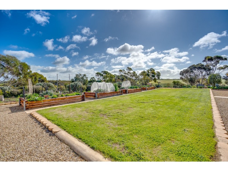 69 Kuchel Road, Murray Bridge SA 5253