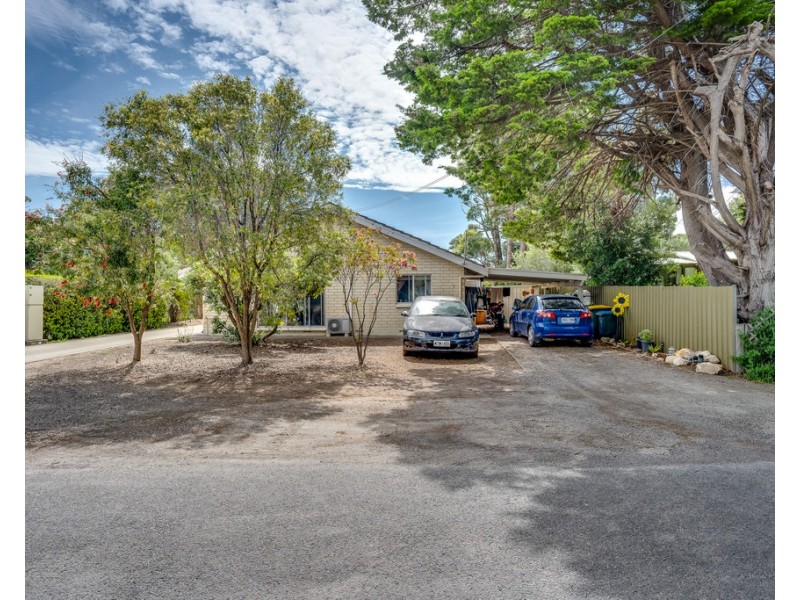 1 / 23 GILES STREET, Encounter Bay SA 5211