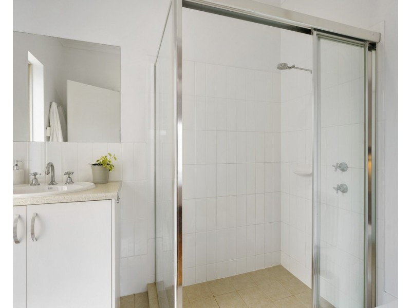 4 SMITH STREET, Encounter Bay SA 5211