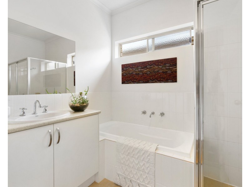 4 SMITH STREET, Encounter Bay SA 5211