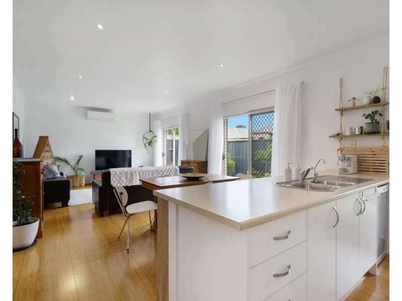 4 SMITH STREET, Encounter Bay SA 5211