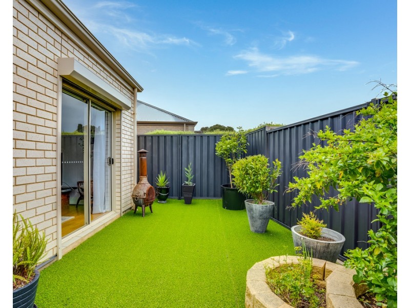 4 SMITH STREET, Encounter Bay SA 5211