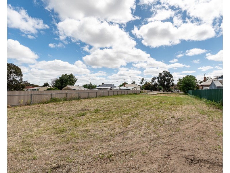 96-98 ADELAIDE ROAD, Murray Bridge SA 5253