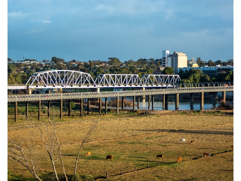 96-98 ADELAIDE ROAD, Murray Bridge SA 5253