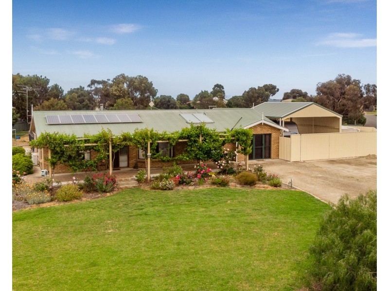 14-16 Stirling Street, Milang SA 5256