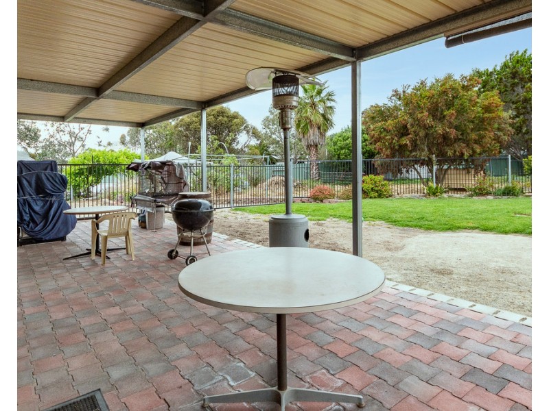 14-16 Stirling Street, Milang SA 5256