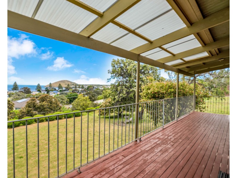 6 Seacrest Avenue, Encounter Bay SA 5211