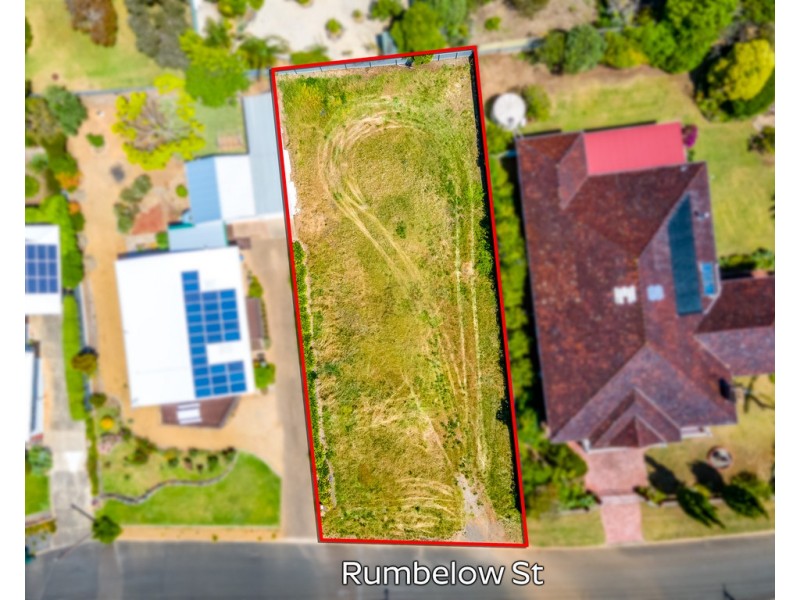 7 RUMBELOW STREET, Encounter Bay SA 5211