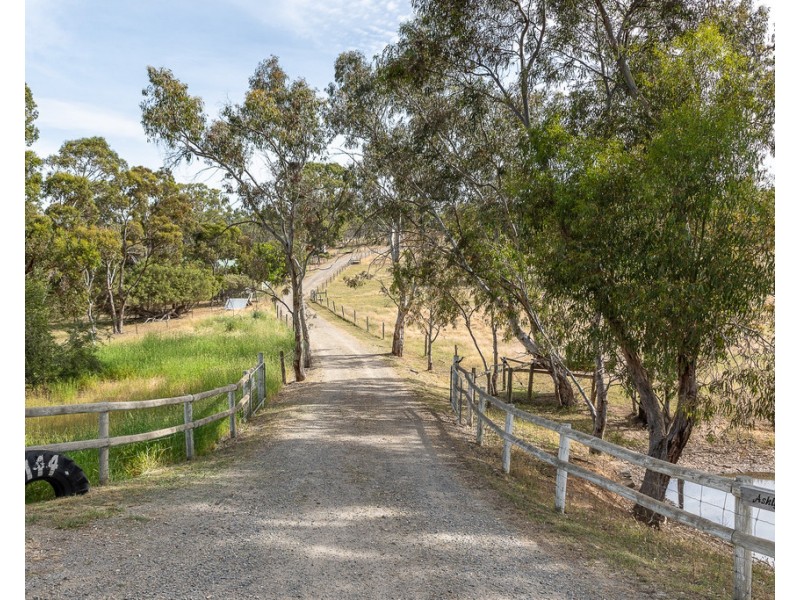 144 Sawpit Gully road, Nairne SA 5252