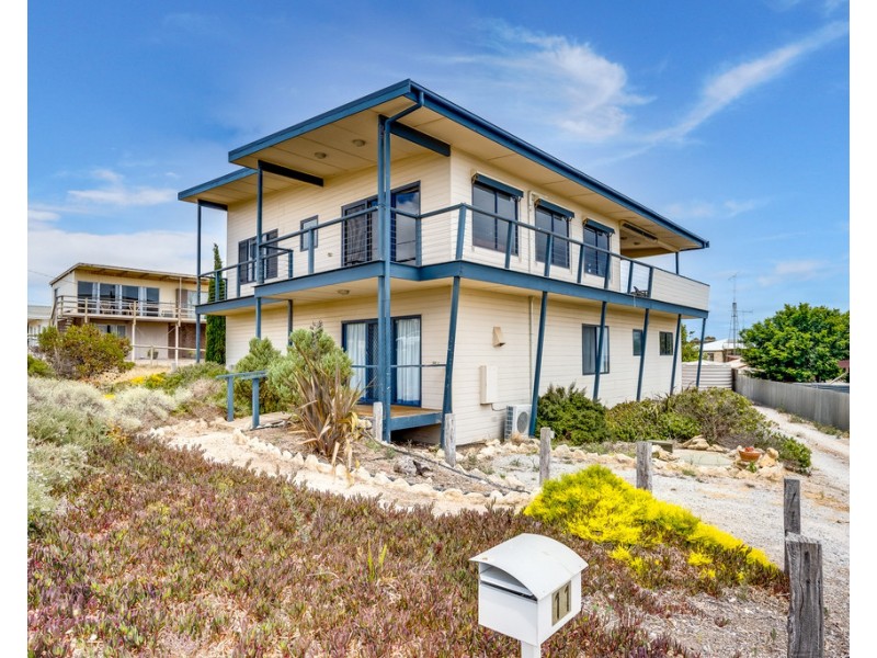 11 Flinders Drive, Cape Jervis SA 5204