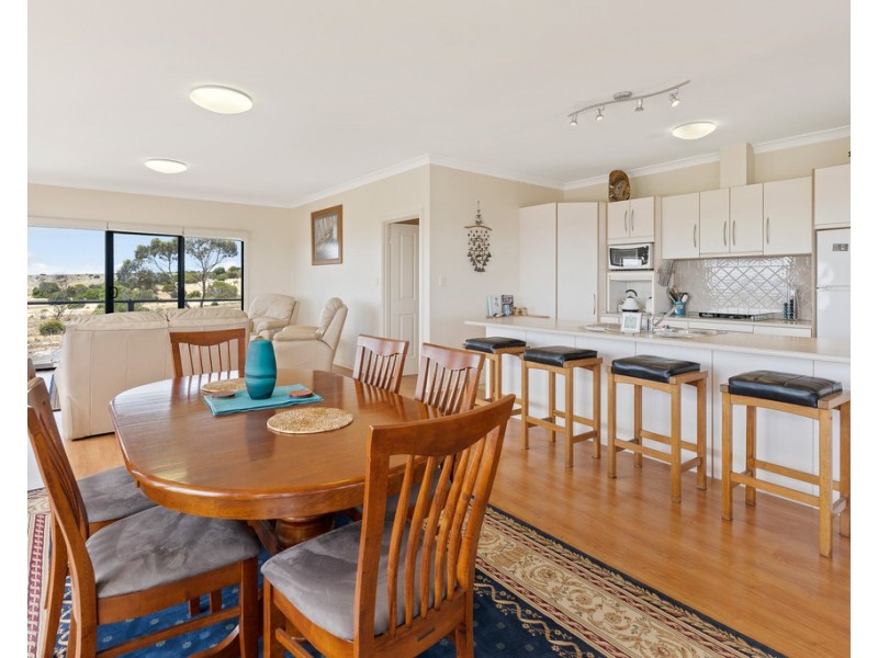 11 Flinders Drive, Cape Jervis SA 5204