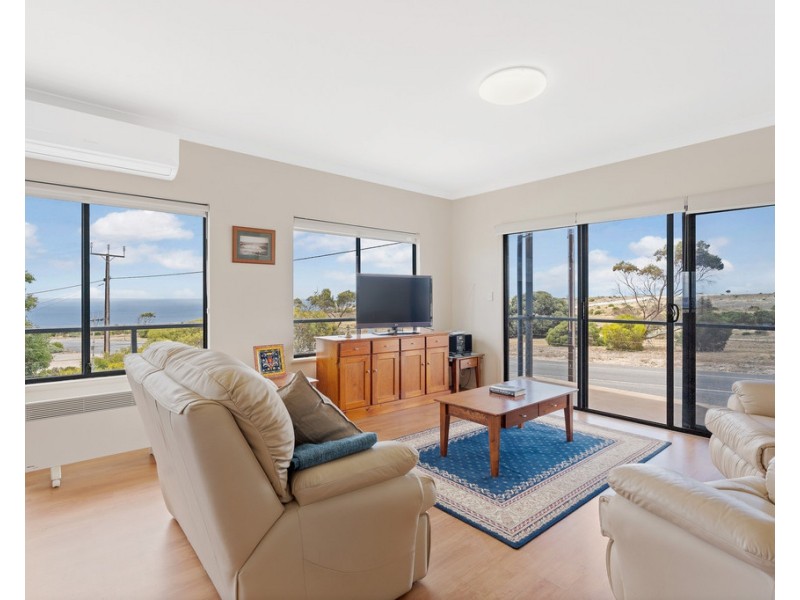 11 Flinders Drive, Cape Jervis SA 5204