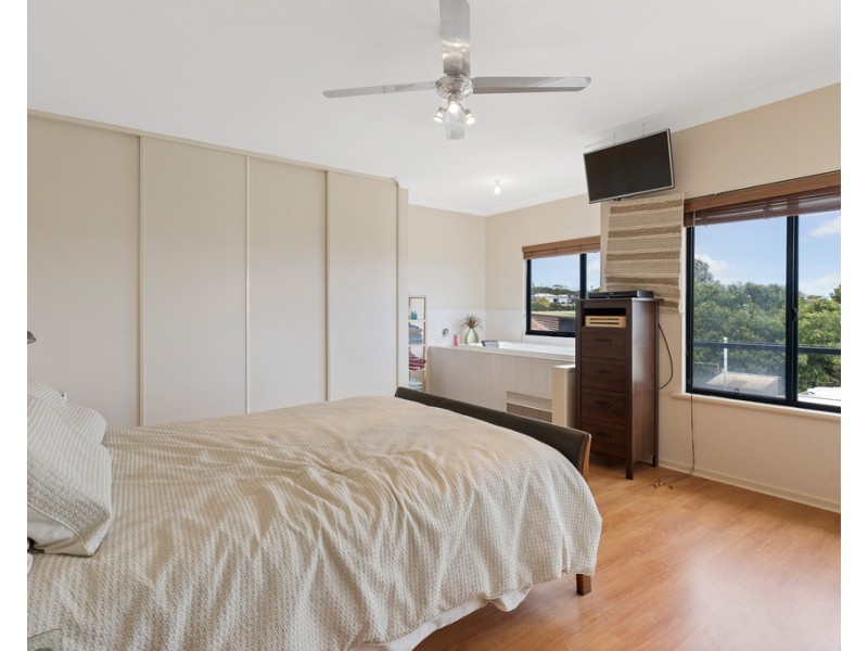 11 Flinders Drive, Cape Jervis SA 5204