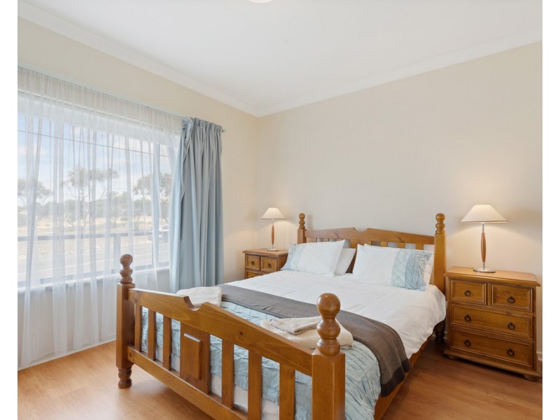 11 Flinders Drive, Cape Jervis SA 5204