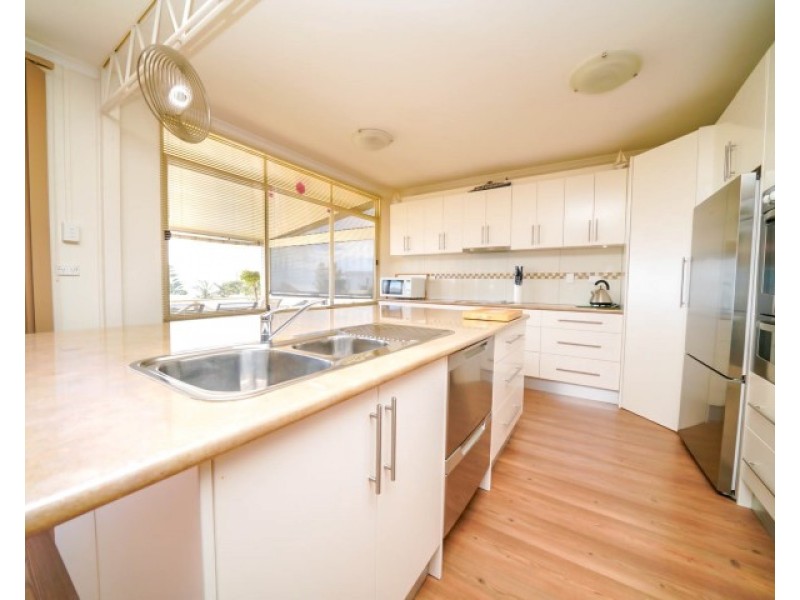 28 ELANORA CRESCENT, Cape Jervis SA 5204