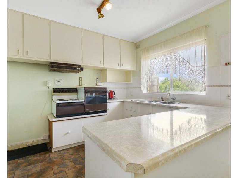 102 BAY ROAD, Encounter Bay SA 5211