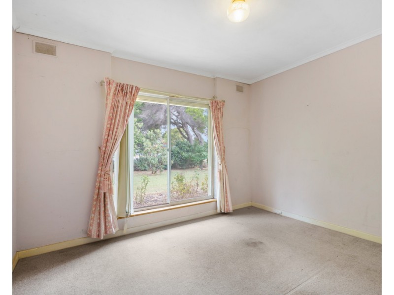 102 BAY ROAD, Encounter Bay SA 5211