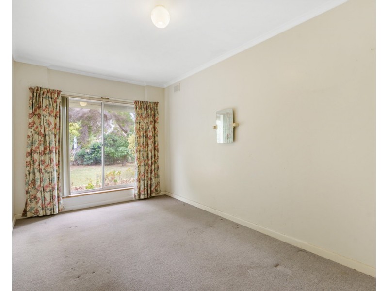 102 BAY ROAD, Encounter Bay SA 5211