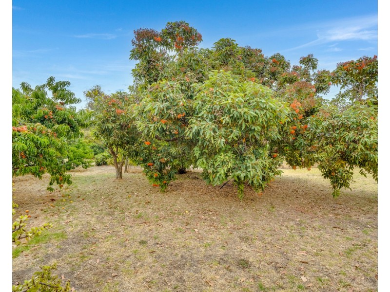 102 BAY ROAD, Encounter Bay SA 5211