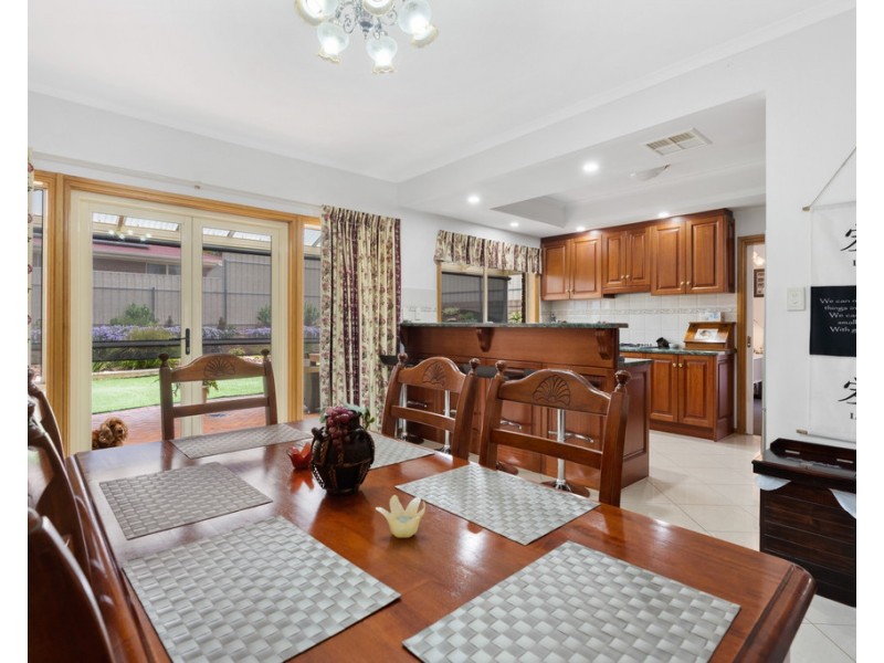 10 Silverwood  Drive, Mount Barker SA 5251