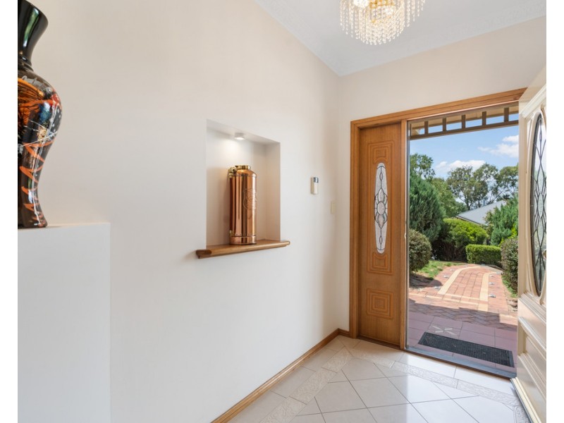 10 Silverwood  Drive, Mount Barker SA 5251