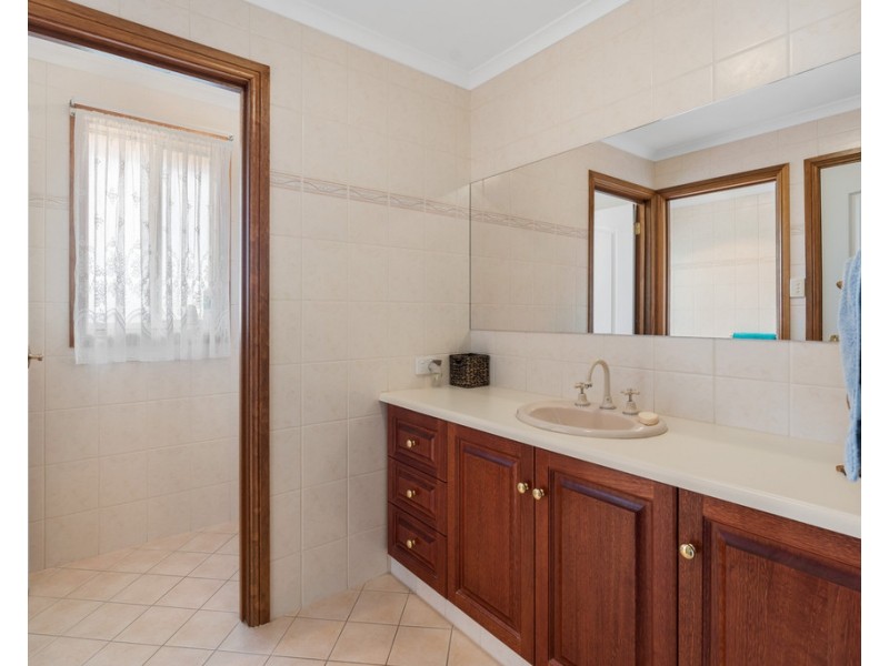 10 Silverwood  Drive, Mount Barker SA 5251