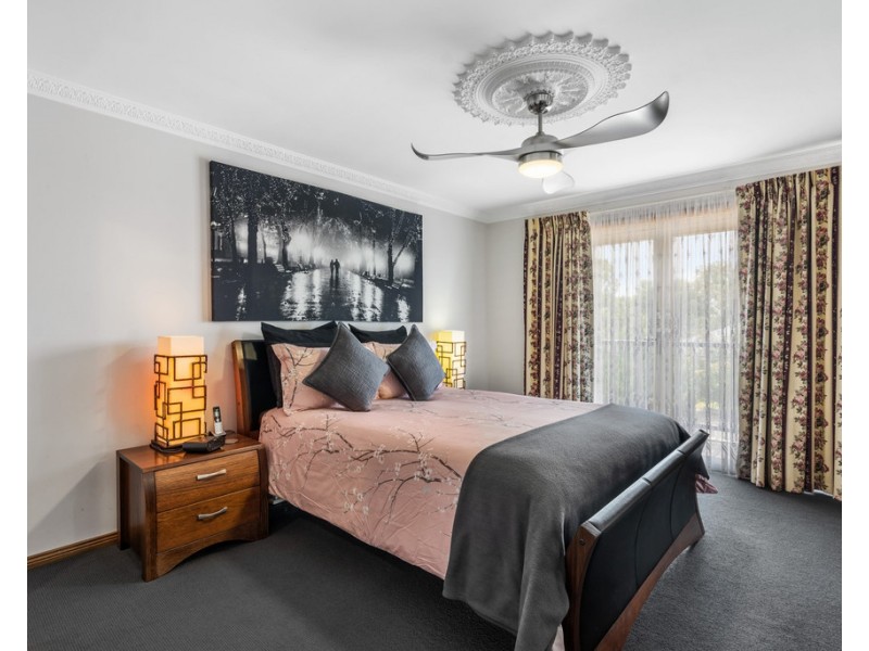 10 Silverwood  Drive, Mount Barker SA 5251