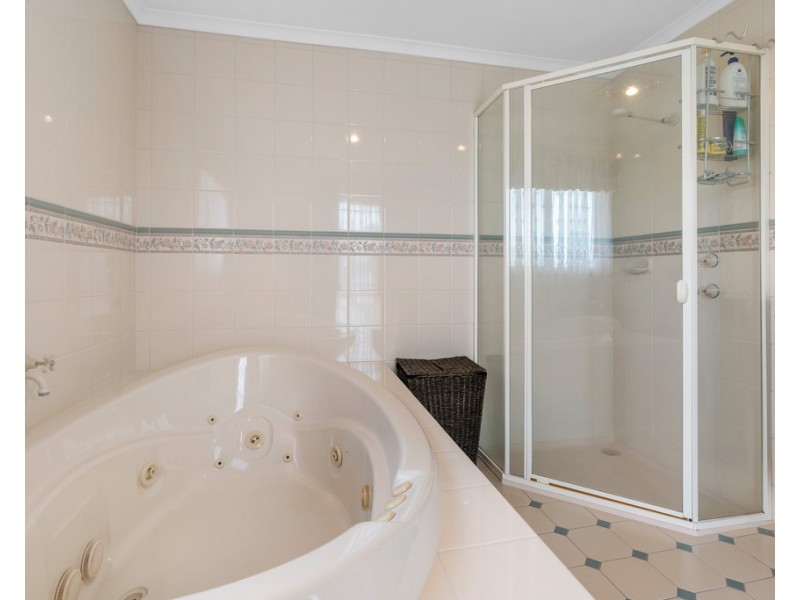 10 Silverwood  Drive, Mount Barker SA 5251