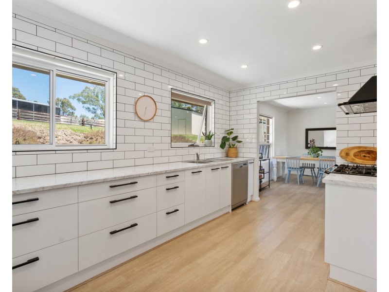 169 Polwarth Drive, Inman Valley SA 5211