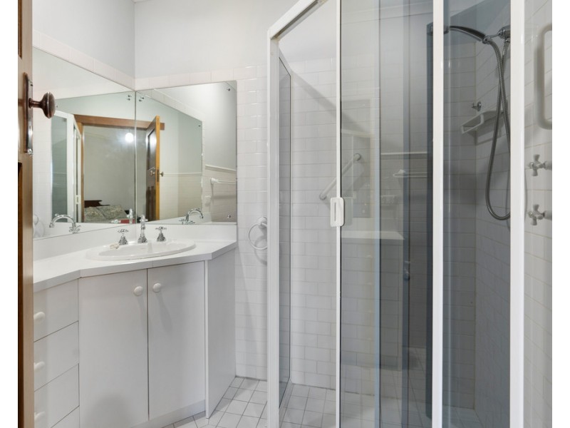 17-19 LINDSAY STREET, Victor Harbor SA 5211