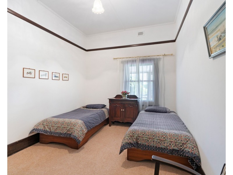 17-19 LINDSAY STREET, Victor Harbor SA 5211