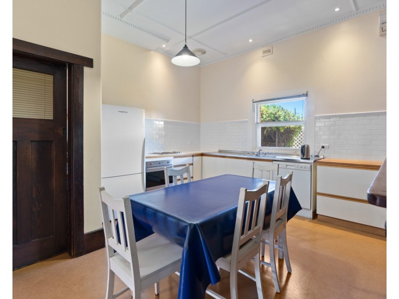 17-19 LINDSAY STREET, Victor Harbor SA 5211