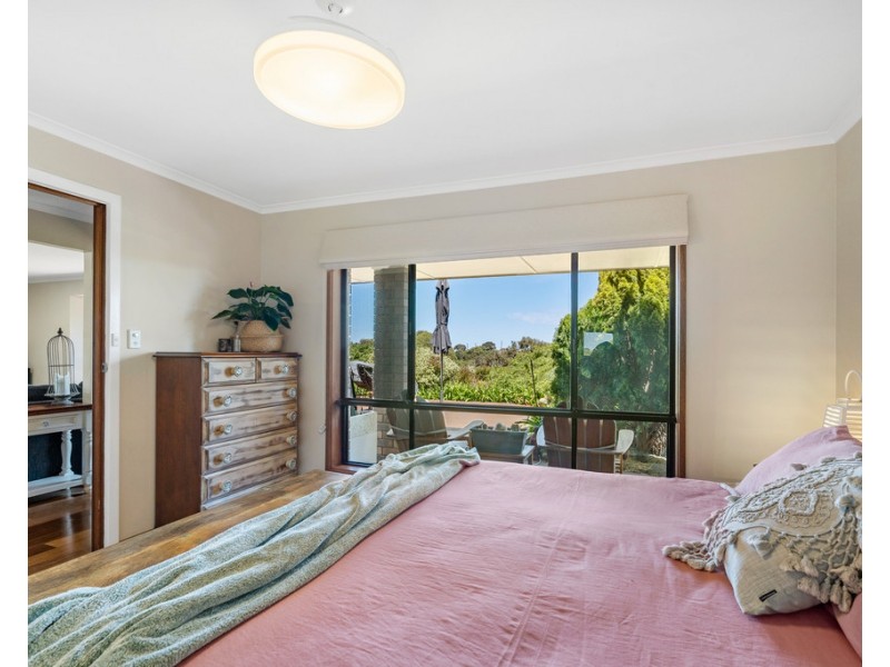 6 DWIAR ROAD, Victor Harbor SA 5211