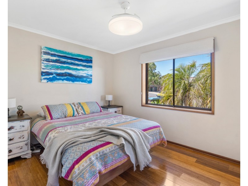 6 DWIAR ROAD, Victor Harbor SA 5211