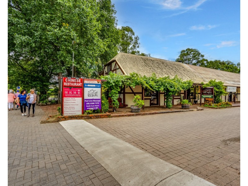 2 /56 MOUNT BARKER ROAD, Hahndorf SA 5245