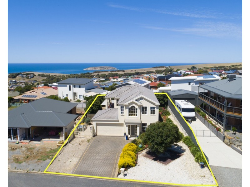 15 MAYFLOWER COURT, Encounter Bay SA 5211